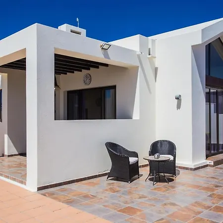 Beautiful 2-bed In -rosa Blanca Villa *