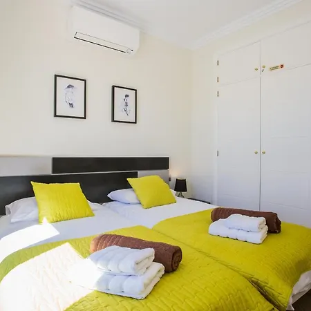 Beautiful 2-bed In -rosa Blanca Villa Playa Blanca (Lanzarote)